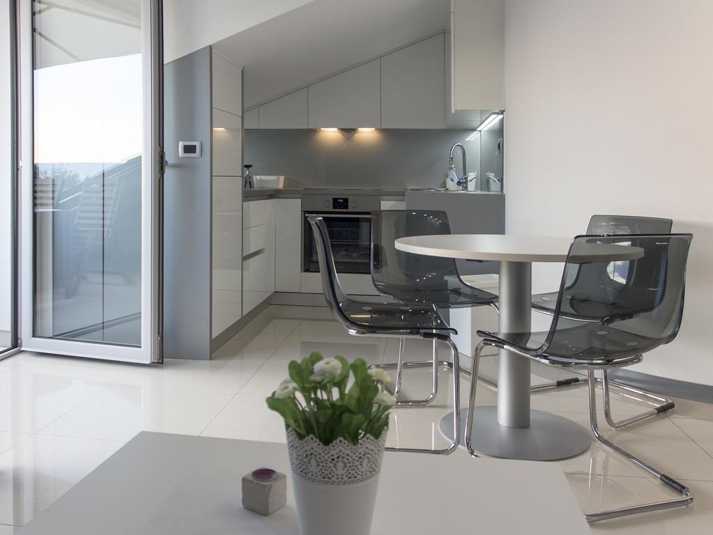 Apartments Petra Nijvice Zewnętrze zdjęcie