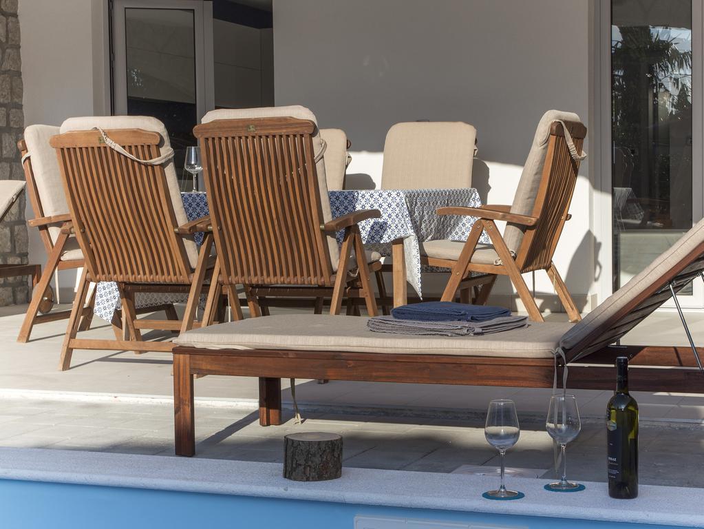 Apartments Petra Nijvice Zewnętrze zdjęcie