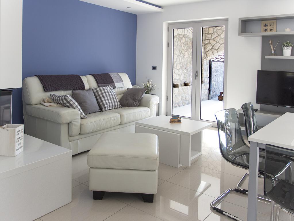 Apartments Petra Nijvice Zewnętrze zdjęcie